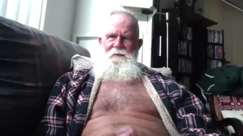 beardbushy online show from November 2, 5:17 pm