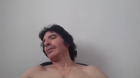 Snapshot of beautifukk chatting on January 1, 5:33 pm beautifukk online show from January 1, 5:33 pm