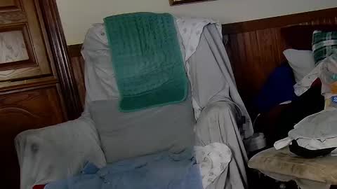 becawzitsfun online show from November 21, 11:59 pm