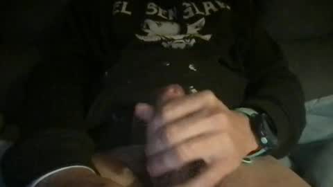 Snapshot of bender1383 chatting on December 18, 10:02 pm Nax40 online show from December 18, 10:02 pm