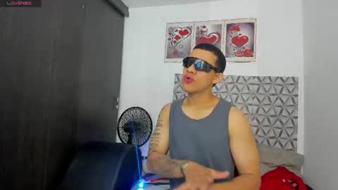 Benjamin online show from June 8, 1:01 pm