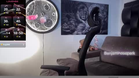 benjamincooperk online show from November 6, 7:17 pm