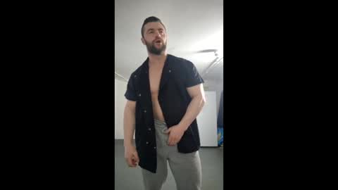 bennybiguy online show from March 2, 8:10 am