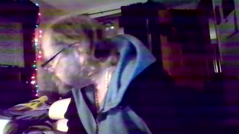 bergeeric1970 online show from December 2, 3:31 am