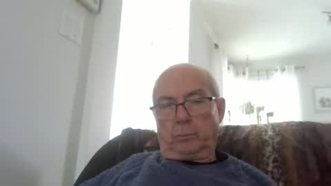 bernard1102 online show from June 5, 2:12 pm