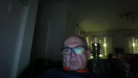 bernard1102 online show from January 6, 1:42 am