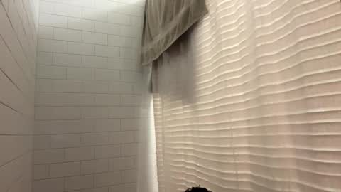 berriess_ online show from November 22, 12:27 pm