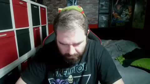 bertirally15 online show from April 13, 7:25 pm