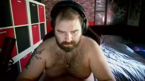 bertirally15 online show from April 9, 4:02 pm