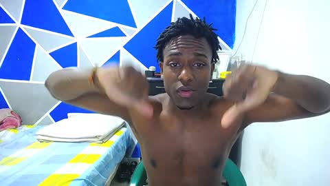 big_black11 online show from February 3, 9:52 am