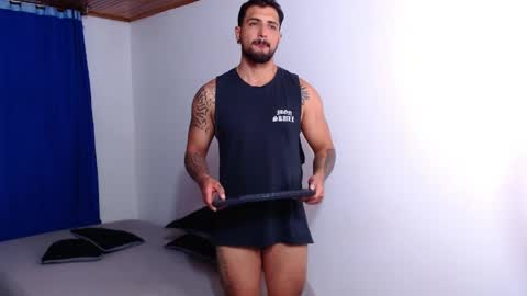 big_niiko online show from April 17, 2:36 am