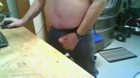 Snapshot of bigballls59 chatting on January 4, 12:16 am bigballls59 online show from January 4, 12:16 am