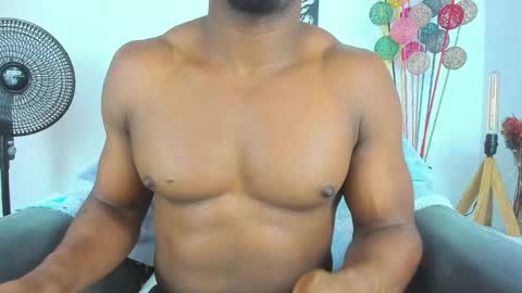 sexy muscle online show from February 2, 3:21 am