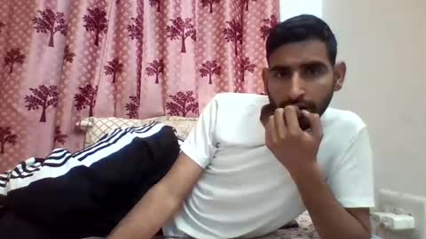 akash online show from January 25, 8:42 am