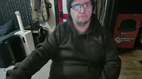 Darryl online show from May 1, 12:19 pm