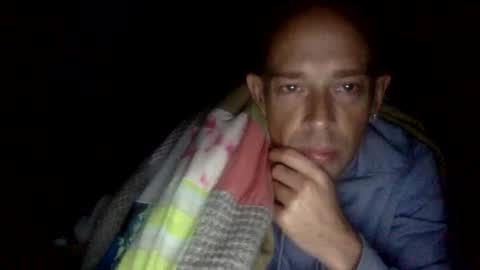 bigdickdangles472924 online show from December 16, 12:28 am