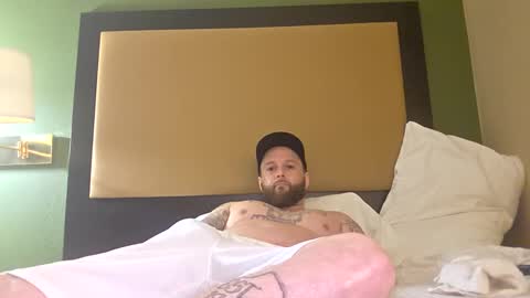 Snapshot of bigdickitalian137 chatting on September 29, 8:37 pm bigdickitalian137 online show from September 29, 8:37 pm