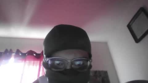 JOJO online show from April 16, 4:29 pm