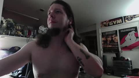 biggerisbetter21 online show from September 13, 9:43 am