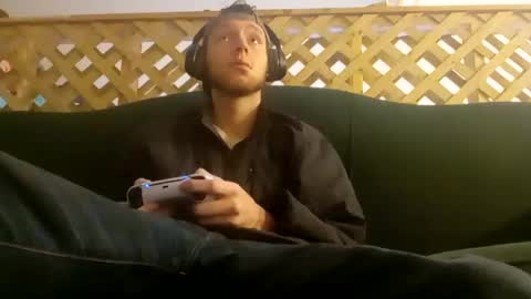 biggestboiiii online show from March 8, 6:57 pm