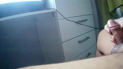 Snapshot of biggiba chatting on December 21, 8:10 pm biggiba online show from December 21, 8:10 pm