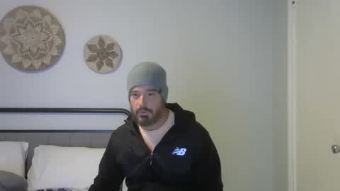 Snapshot of biggin10inch chatting on December 22, 9:42 pm Gavin online show from December 22, 9:42 pm