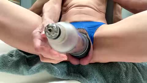 bigglazz online show from March 10, 4:46 pm