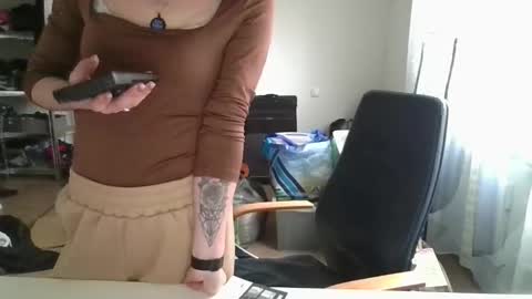 biggoldent online show from November 15, 10:17 am