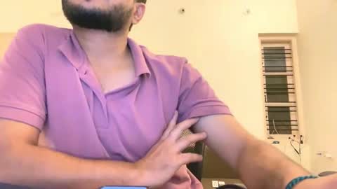 bighandsomesatisfy online show from November 29, 5:59 pm