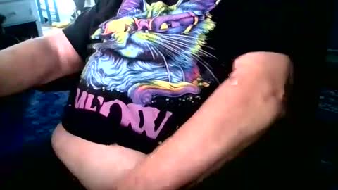 Snapshot of bighorneytony chatting on February 19, 3:49 pm bighorneytony online show from February 19, 3:49 pm