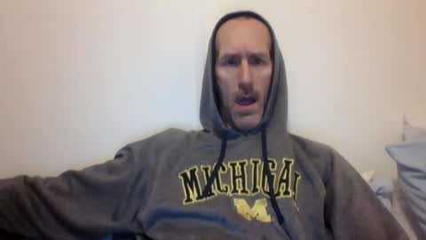 Snapshot of bighugemouthful chatting on March 6, 4:49 pm Chaz online show from March 6, 4:49 pm