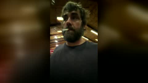 bigjohnson6923 online show from May 18, 8:46 pm