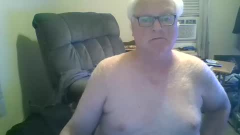 bigpappy77 online show from April 23, 3:55 am