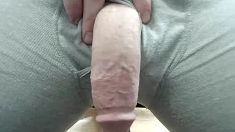 Snapshot of biigstickk4 chatting on October 20, 1:48 pm biigstickk4 online show from October 20, 1:48 pm