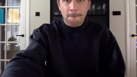 bikdig1 online show from December 27, 2:44 pm