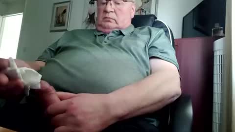 billlllllyb online show from March 19, 3:37 pm