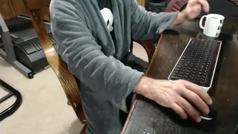 billy471 online show from December 17, 11:39 am