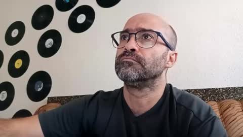 Bill online show from October 4, 1:38 pm