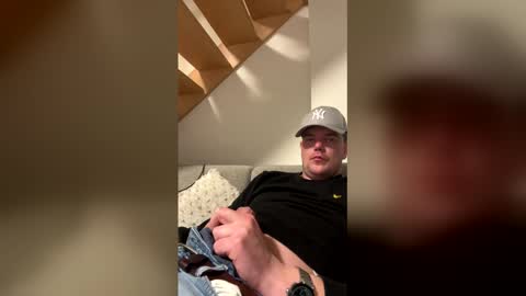 bingeling123 online show from February 15, 8:06 pm