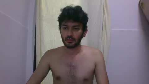 binhodm1 online show from December 12, 6:57 am