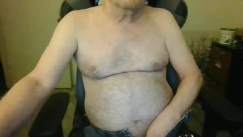 Snapshot of bink195234 chatting on September 18, 11:40 pm Bink195234 online show from September 18, 11:40 pm