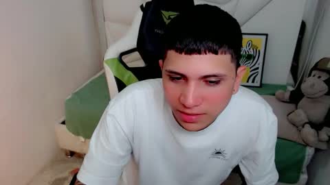 Black diamondd  online show from February 4, 4:57 pm