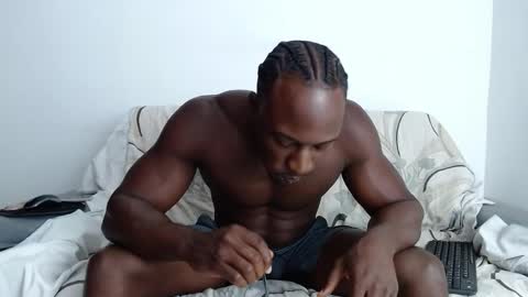 Twtter 1MikeBeckford            Onlyfns beckfordmike online show from March 2, 12:45 pm