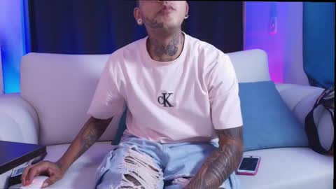 blackout9703 online show from February 14, 4:18 am