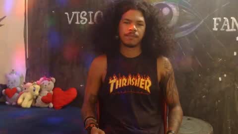 i am D.L online show from March 3, 1:37 pm