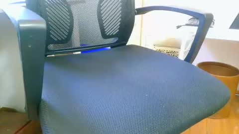 Aqua online show from November 4, 5:14 pm