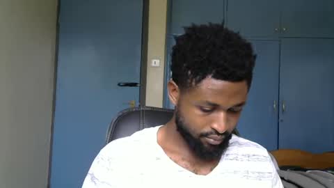 blakmoufaka online show from September 18, 11:45 am