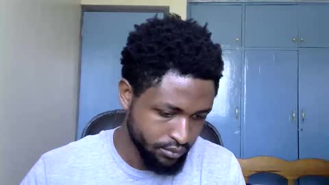 blakmoufaka online show from November 18, 7:01 am