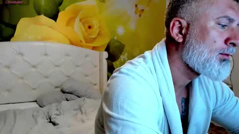 Nico online show from November 5, 2:41 pm