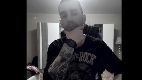 Runaway online show from February 2, 8:50 pm